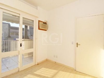 Apartamento à venda com 110m², 4 quartos, 1 suíte, 4 vagas no bairro Ipanema em Porto Alegre - Foto 32