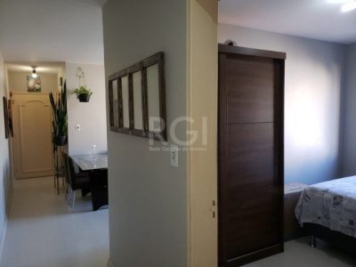 Apartamento à venda com 66m², 2 quartos no bairro Menino Deus em Porto Alegre - Foto 10