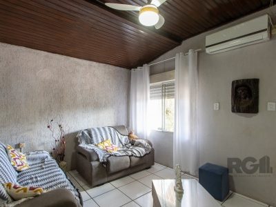 Casa à venda com 90m², 2 quartos, 2 vagas no bairro Cristal em Porto Alegre - Foto 6