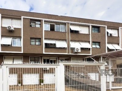 Apartamento à venda com 116m², 2 quartos, 2 suítes, 2 vagas no bairro Petrópolis em Porto Alegre - Foto 17