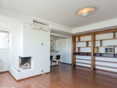 Apartamento à venda com 89m², 2 quartos, 1 suíte, 2 vagas no bairro Moinhos de Vento em Porto Alegre - Foto 2