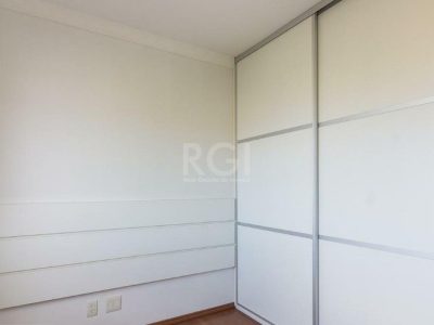 Apartamento à venda com 89m², 2 quartos, 1 suíte, 2 vagas no bairro Moinhos de Vento em Porto Alegre - Foto 8