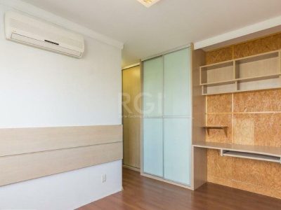 Apartamento à venda com 89m², 2 quartos, 1 suíte, 2 vagas no bairro Moinhos de Vento em Porto Alegre - Foto 11