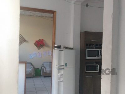 Casa à venda com 396m², 2 quartos, 10 vagas no bairro Glória em Porto Alegre - Foto 3