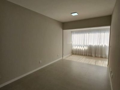 Apartamento à venda com 55m², 1 quarto no bairro Petrópolis em Porto Alegre - Foto 17