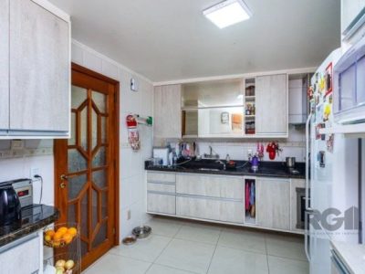 Cobertura à venda com 270m², 3 quartos, 1 suíte, 2 vagas no bairro Auxiliadora em Porto Alegre - Foto 7