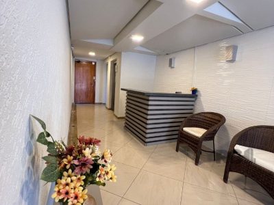 Apartamento à venda com 42m², 1 quarto, 1 vaga no bairro Menino Deus em Porto Alegre - Foto 4