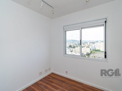 Apartamento à venda com 86m², 3 quartos, 1 suíte, 2 vagas no bairro Petrópolis em Porto Alegre - Foto 18