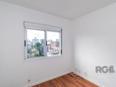 Apartamento à venda com 86m², 3 quartos, 1 suíte, 2 vagas no bairro Petrópolis em Porto Alegre - Foto 24