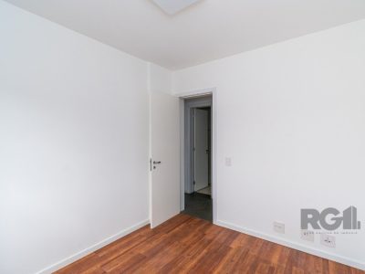 Apartamento à venda com 86m², 3 quartos, 1 suíte, 2 vagas no bairro Petrópolis em Porto Alegre - Foto 25