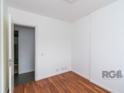 Apartamento à venda com 86m², 3 quartos, 1 suíte, 2 vagas no bairro Petrópolis em Porto Alegre - Foto 26