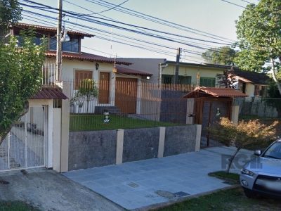 Casa à venda com 205m², 3 quartos, 1 suíte, 3 vagas no bairro Tristeza em Porto Alegre - Foto 20