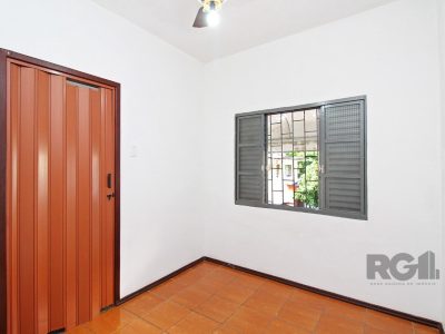 Casa à venda com 120m², 2 quartos, 3 vagas no bairro São Sebastião em Porto Alegre - Foto 12