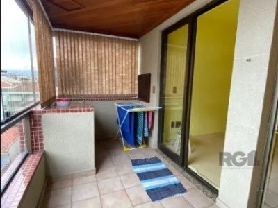 Apartamento à venda com 81m², 2 quartos, 1 suíte, 1 vaga no bairro Menino Deus em Porto Alegre - Foto 6