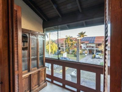 Casa Condominio à venda com 233m², 3 quartos, 3 suítes, 2 vagas no bairro Ipanema em Porto Alegre - Foto 27