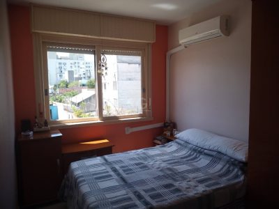 Apartamento à venda com 66m², 2 quartos no bairro Menino Deus em Porto Alegre - Foto 15