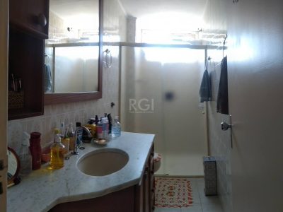 Apartamento à venda com 66m², 2 quartos no bairro Menino Deus em Porto Alegre - Foto 25