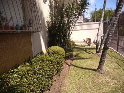 Apartamento à venda com 66m², 2 quartos no bairro Menino Deus em Porto Alegre - Foto 5