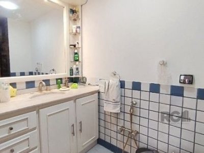 Apartamento à venda com 88m², 3 quartos, 1 vaga no bairro Petrópolis em Porto Alegre - Foto 8