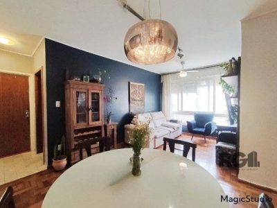 Apartamento à venda com 88m², 3 quartos, 1 vaga no bairro Petrópolis em Porto Alegre - Foto 4