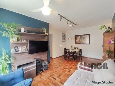 Apartamento à venda com 88m², 3 quartos, 1 vaga no bairro Petrópolis em Porto Alegre - Foto 3