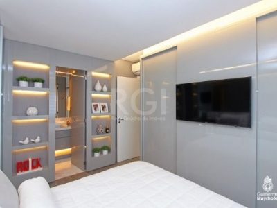 Apartamento à venda com 75m², 3 quartos, 1 suíte, 2 vagas no bairro São Sebastião em Porto Alegre - Foto 27