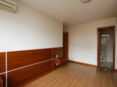 Apartamento à venda com 107m², 3 quartos, 1 suíte, 2 vagas no bairro Moinhos de Vento em Porto Alegre - Foto 18