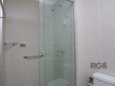 Apartamento à venda com 107m², 3 quartos, 1 suíte, 2 vagas no bairro Moinhos de Vento em Porto Alegre - Foto 26