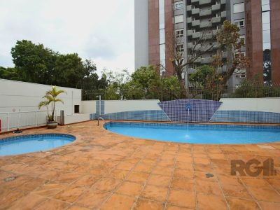 Apartamento à venda com 107m², 3 quartos, 1 suíte, 2 vagas no bairro Moinhos de Vento em Porto Alegre - Foto 33