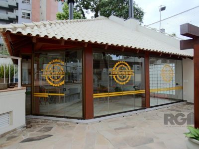 Apartamento à venda com 107m², 3 quartos, 1 suíte, 2 vagas no bairro Moinhos de Vento em Porto Alegre - Foto 34