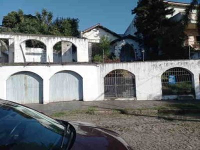 Casa à venda com 250m², 3 quartos no bairro Medianeira em Porto Alegre - Foto 39