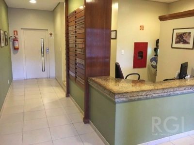 Conjunto/Sala à venda com 38m² no bairro Petrópolis em Porto Alegre - Foto 11