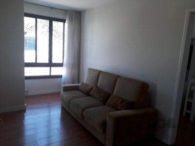 Apartamento à venda com 70m², 2 quartos no bairro Rio Branco em Porto Alegre - Foto 4