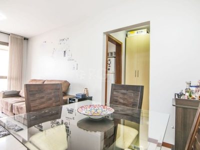 Apartamento à venda com 60m², 2 quartos, 2 vagas no bairro Partenon em Porto Alegre - Foto 4