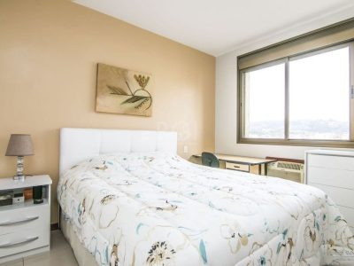 Apartamento à venda com 60m², 2 quartos, 2 vagas no bairro Partenon em Porto Alegre - Foto 11