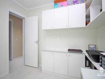 Apartamento à venda com 70m², 3 quartos, 1 suíte, 1 vaga no bairro Partenon em Porto Alegre - Foto 12