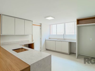 Apartamento à venda com 216m², 3 quartos, 1 suíte, 2 vagas no bairro Auxiliadora em Porto Alegre - Foto 10