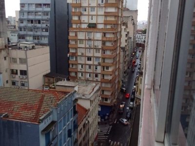 Apartamento à venda com 74m², 2 quartos, 1 suíte no bairro Centro Histórico em Porto Alegre - Foto 20