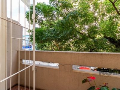 Apartamento à venda com 133m², 3 quartos, 1 vaga no bairro Menino Deus em Porto Alegre - Foto 11