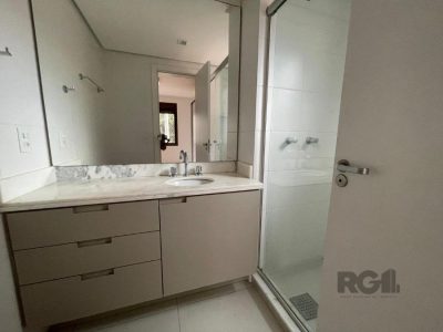 Apartamento à venda com 59m², 2 quartos, 1 suíte, 1 vaga no bairro Higienópolis em Porto Alegre - Foto 13