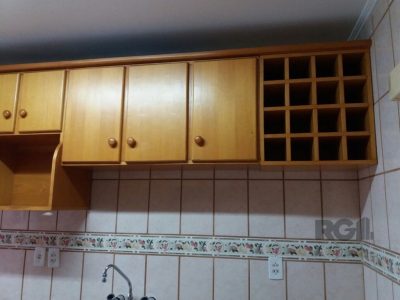 Apartamento à venda com 84m², 3 quartos, 1 suíte, 1 vaga no bairro Santo Antônio em Porto Alegre - Foto 5