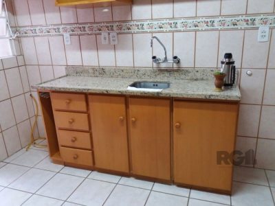 Apartamento à venda com 84m², 3 quartos, 1 suíte, 1 vaga no bairro Santo Antônio em Porto Alegre - Foto 8