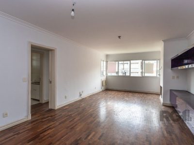 Apartamento à venda com 102m², 3 quartos, 1 suíte, 2 vagas no bairro Auxiliadora em Porto Alegre - Foto 5