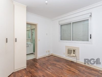 Apartamento à venda com 102m², 3 quartos, 1 suíte, 2 vagas no bairro Auxiliadora em Porto Alegre - Foto 15