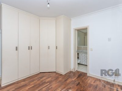 Apartamento à venda com 102m², 3 quartos, 1 suíte, 2 vagas no bairro Auxiliadora em Porto Alegre - Foto 16