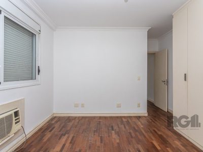 Apartamento à venda com 102m², 3 quartos, 1 suíte, 2 vagas no bairro Auxiliadora em Porto Alegre - Foto 18