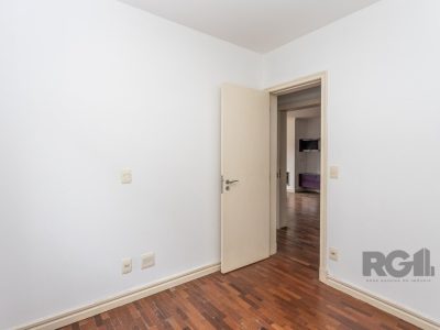 Apartamento à venda com 102m², 3 quartos, 1 suíte, 2 vagas no bairro Auxiliadora em Porto Alegre - Foto 24