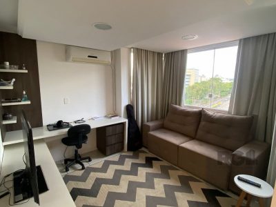 Apartamento à venda com 43m², 1 quarto, 1 vaga no bairro Partenon em Porto Alegre - Foto 4