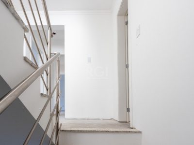 Casa Condominio à venda com 195m², 3 quartos, 1 suíte, 2 vagas no bairro Tristeza em Porto Alegre - Foto 18