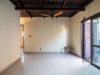 Cobertura à venda com 139m², 3 quartos, 1 suíte, 1 vaga no bairro Rio Branco em Porto Alegre - Foto 30